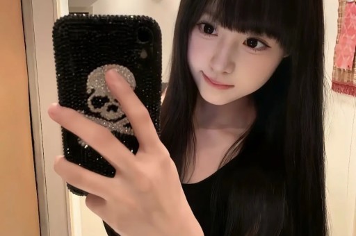 业内曝瓜！顶流男演员跟女歌手恋爱细节跟易烊千玺单依纯对上了