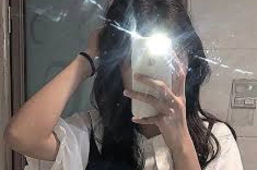 杭天琪的感爱情：分手后被国外男友骗走3000万54岁时又传出绯闻